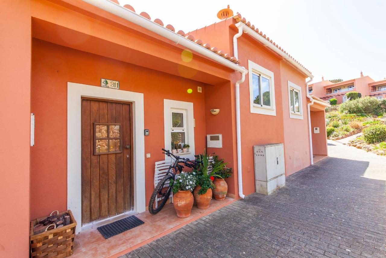 B89 - Porto Dona Maria Apartment Luz Екстериор снимка