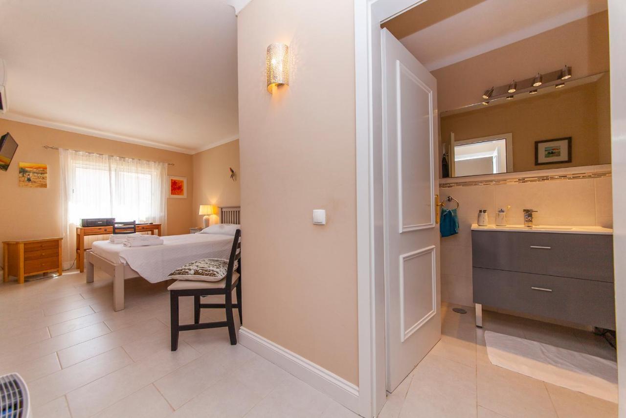 B89 - Porto Dona Maria Apartment Luz Екстериор снимка
